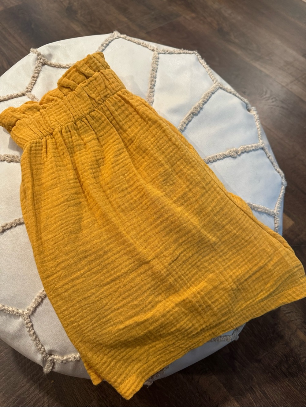 Summer Staple! Elastic-Waist Comfy Shorts with pockets! - Picture 2 of 6